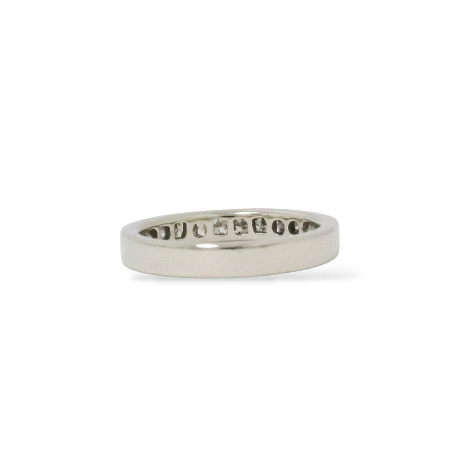 WHITE GOLD NATURAL DIAMONDS ANNIVERSARY RING