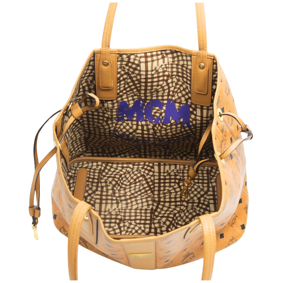 PREOWNED MCM LIZ REVERSIBLE MEDIUM TOTE