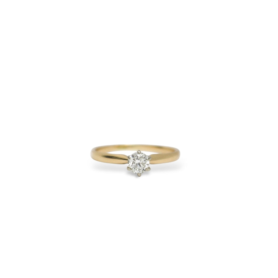 YELLOW GOLD NATURAL DIAMOND SOLITAIRE RING