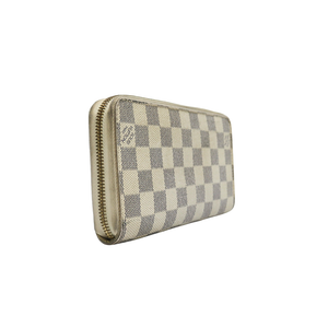 LOUIS VUITTON ZIPPY WALLET