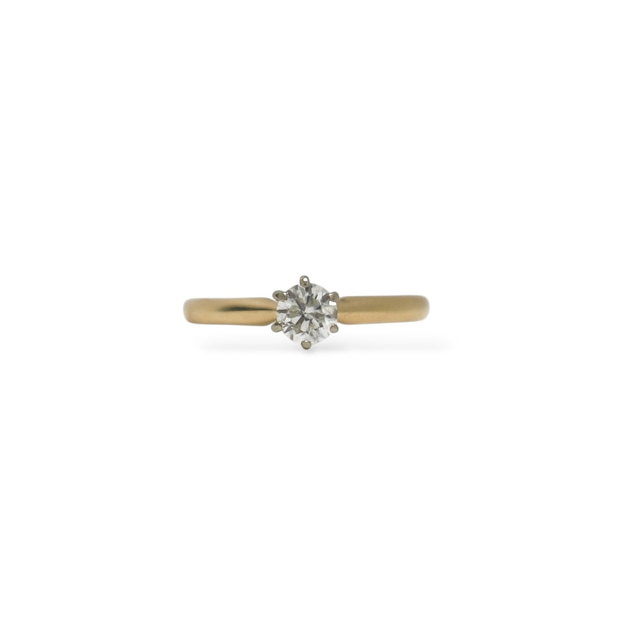 YELLOW GOLD NATURAL DIAMOND SOLITAIRE RING