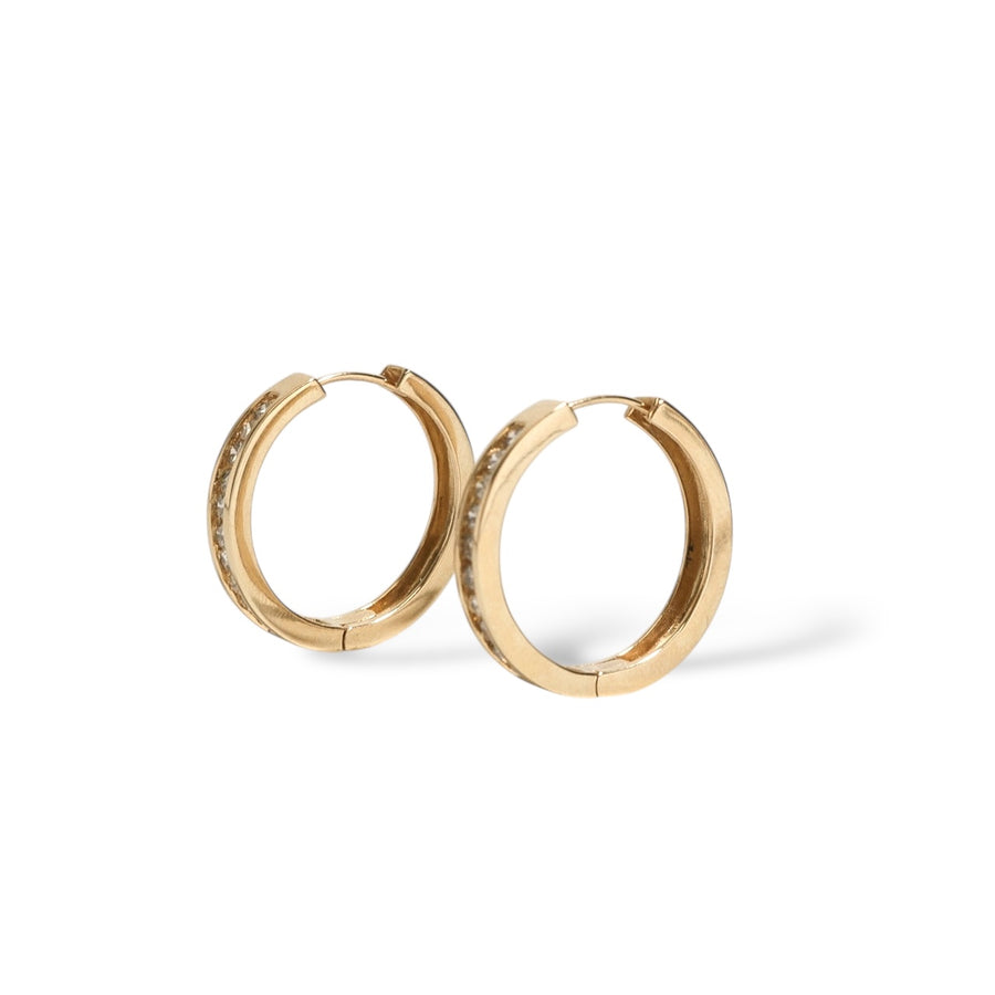 YELLOW GOLD HOOP EARRINGS WITH ROUND NATURAL DIAMONDS