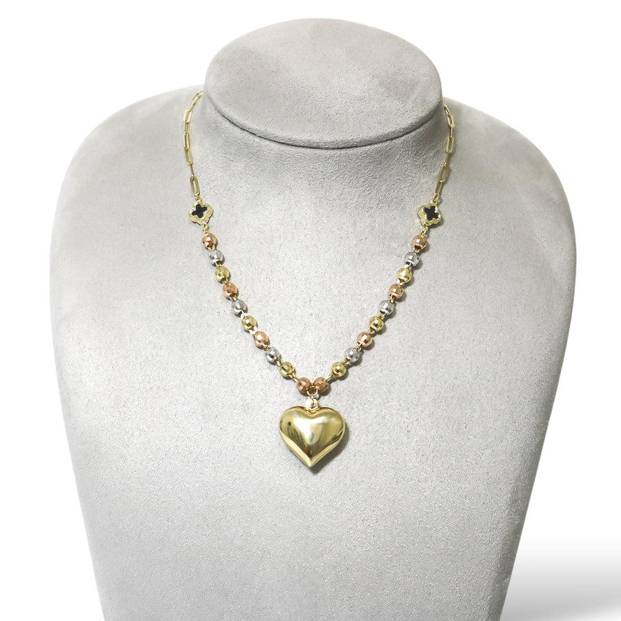 THREE TONE NECKLAVE WITH HEART PENDANT