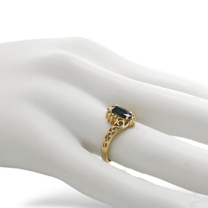 YELLOW GOLD LADY'S SAPPHIRE RING