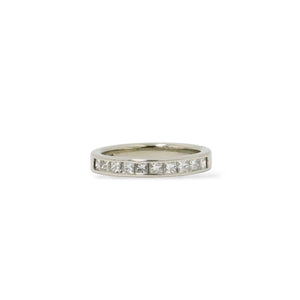 WHITE GOLD NATURAL DIAMONDS ANNIVERSARY RING