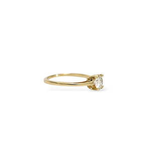 YELLOW GOLD NATURAL DIAMOND SOLITAIRE RING