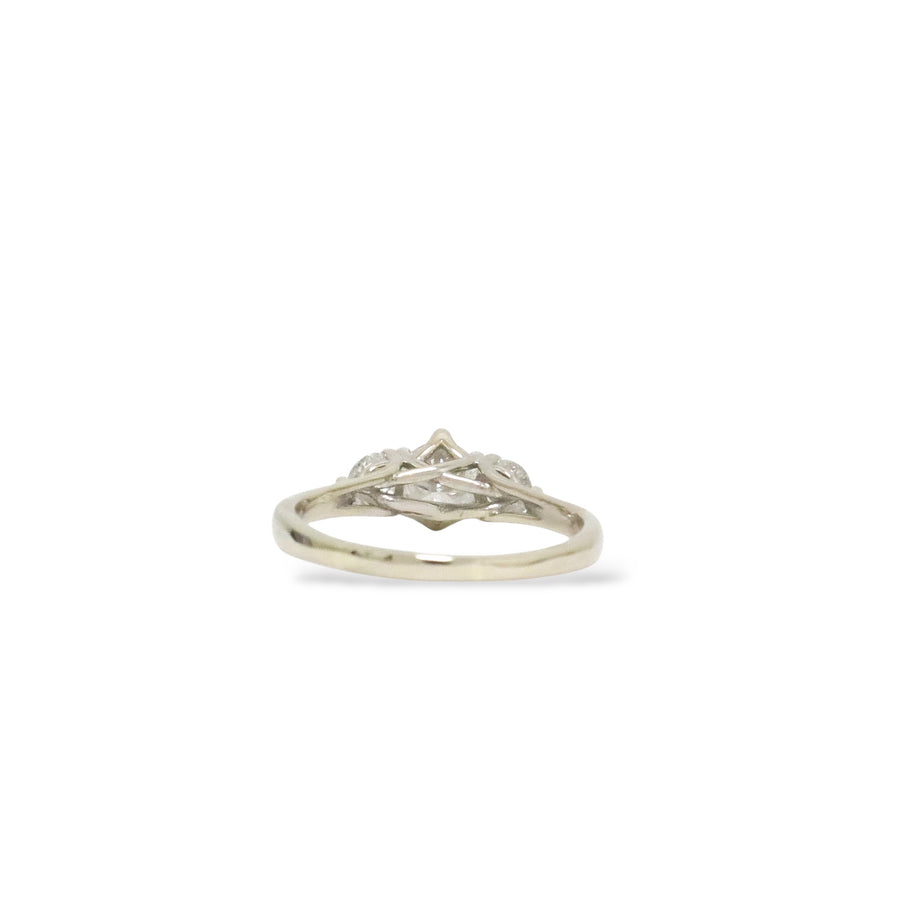 WHITE GOLD PAST PRESENT FUTURE LADY'S RING WITH NATURAL DIAMONDS
