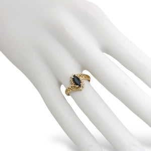 YELLOW GOLD LADY'S SAPPHIRE RING