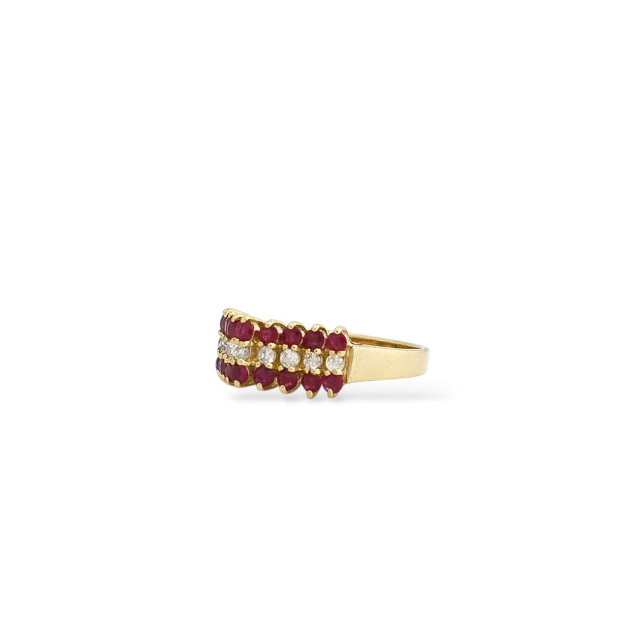 YELLOW GOLD LADY'S RING WITH RUBY AND NATURAL DIAMONDS
