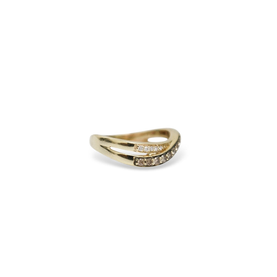 YELLOW GOLD LADY'S RING BAND WITH NATURAL DIAMONDS