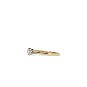 YELLOW GOLD NATURAL DIAMOND SOLITAIRE RING