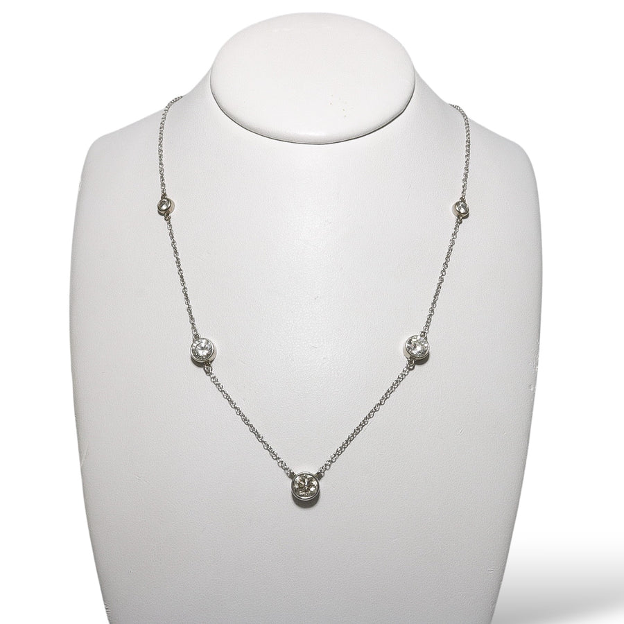 WHITE GOLD DIAMOND NECKLACE