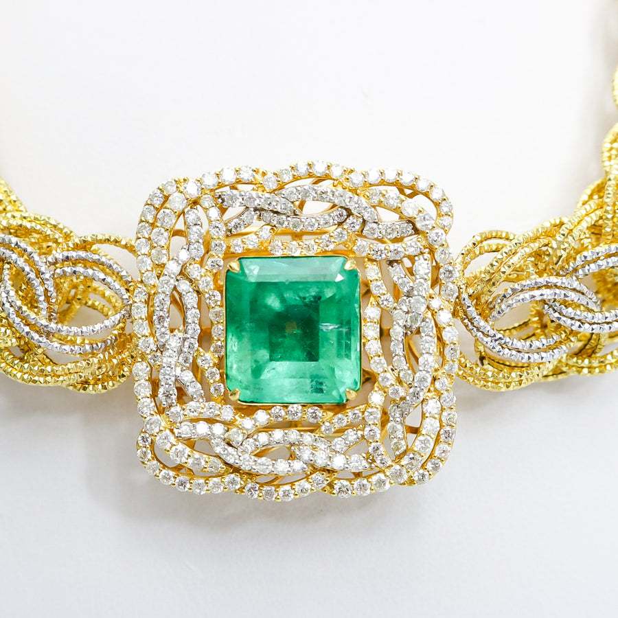 COLOMBIAN EMERALD DIAMOND NECKLACE