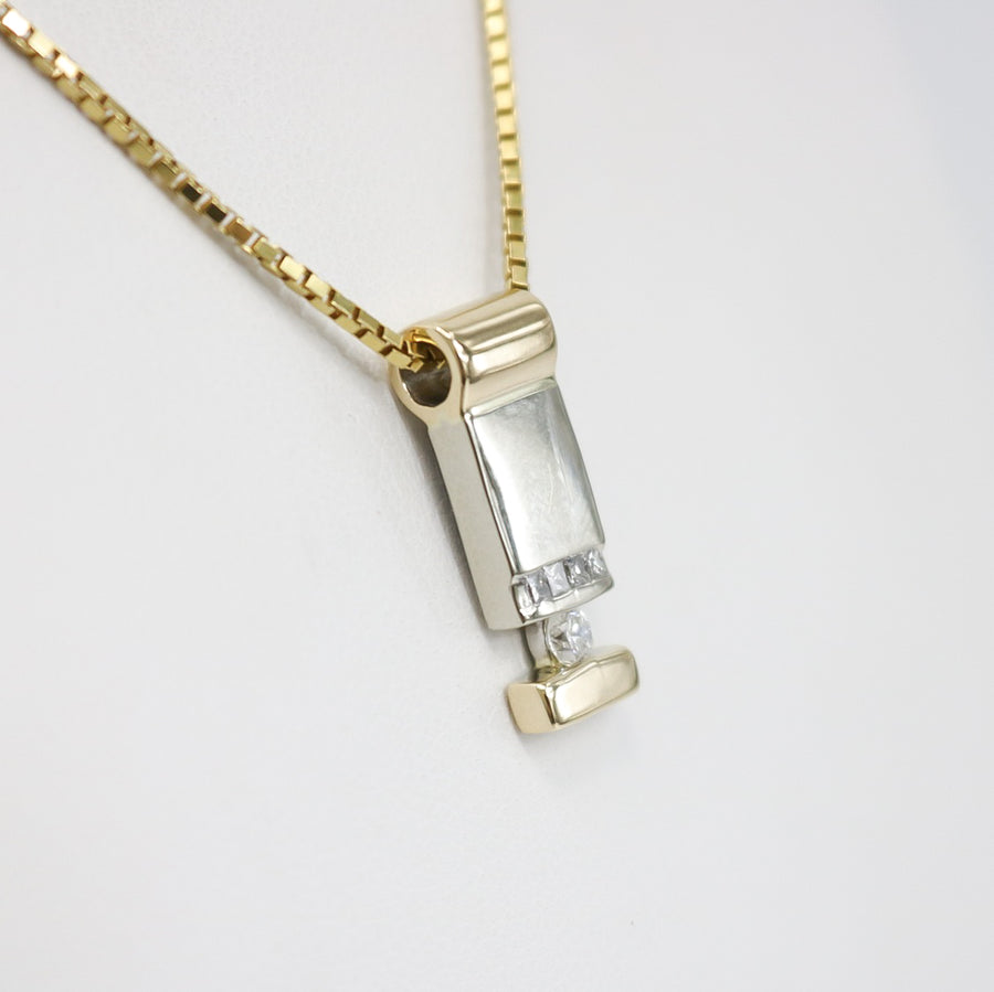 TWO TONE GOLD DIAMOND PENDANT WITH BOX STYLE NECKLACE