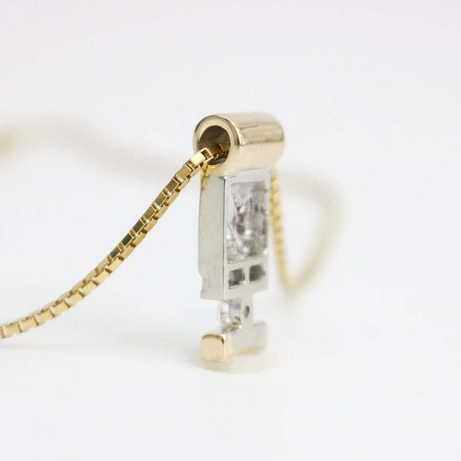 TWO TONE GOLD DIAMOND PENDANT WITH BOX STYLE NECKLACE