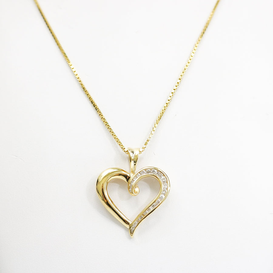 YELLOW GOLD HEART DIAMOND PENDANT WITH BOX NECKALCE