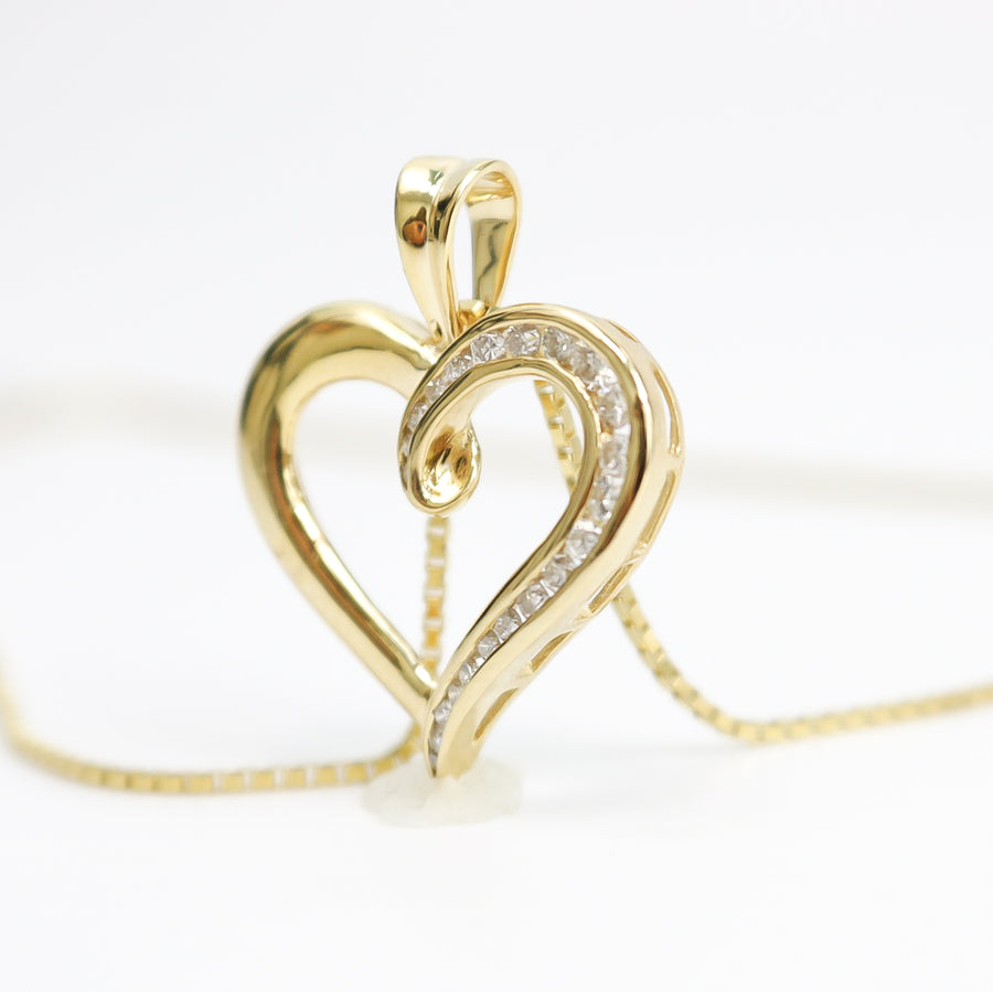 YELLOW GOLD HEART DIAMOND PENDANT WITH BOX NECKALCE