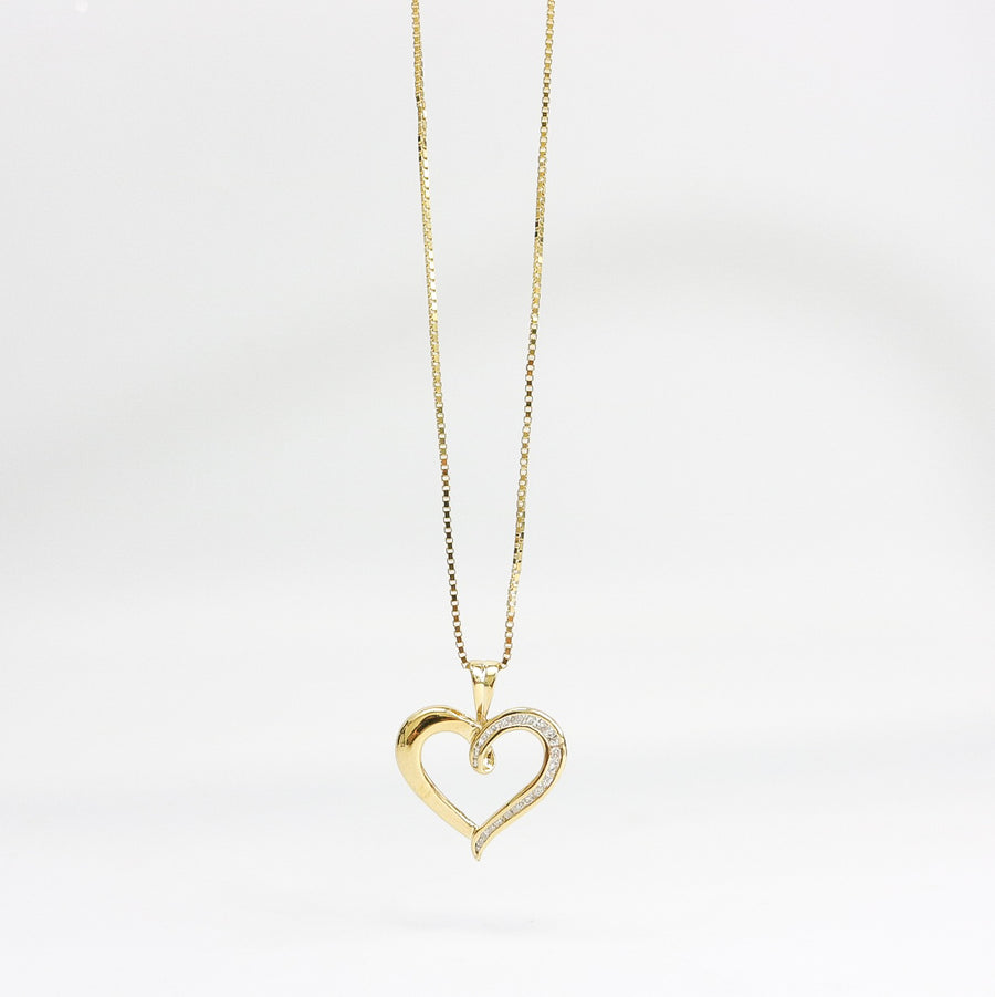 YELLOW GOLD HEART DIAMOND PENDANT WITH BOX NECKALCE