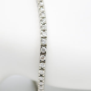 DIAMOND TENNIS BRACELET