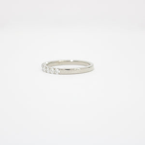 WHITE GOLD NATURAL DIAMOND WEDDING BAND