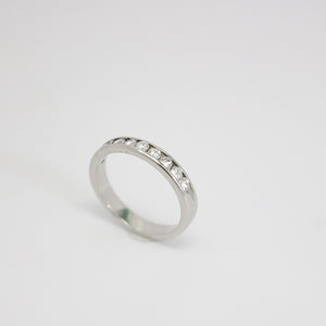 PLATINUM NATURAL DIAMOND  BAND