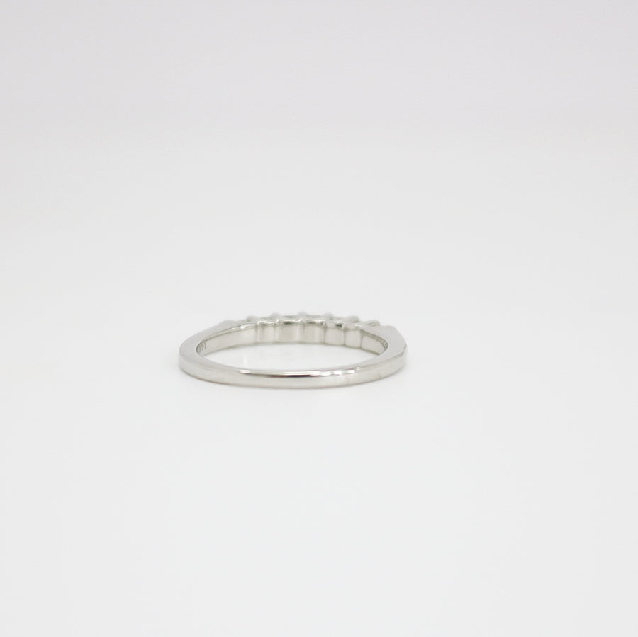 WHITE GOLD LADY'S PRINCESS CUT DIAMOND RING