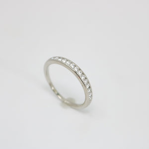 WHITE GOLD LADY'S NATURAL DIAMOND WEDDING BAND