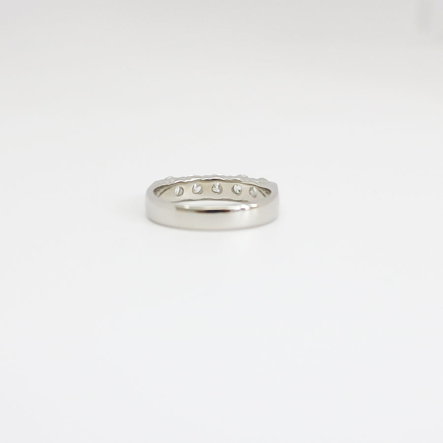 WHITE GOLD FIVE STONE NATURAL DIAMOND LADY'S RING