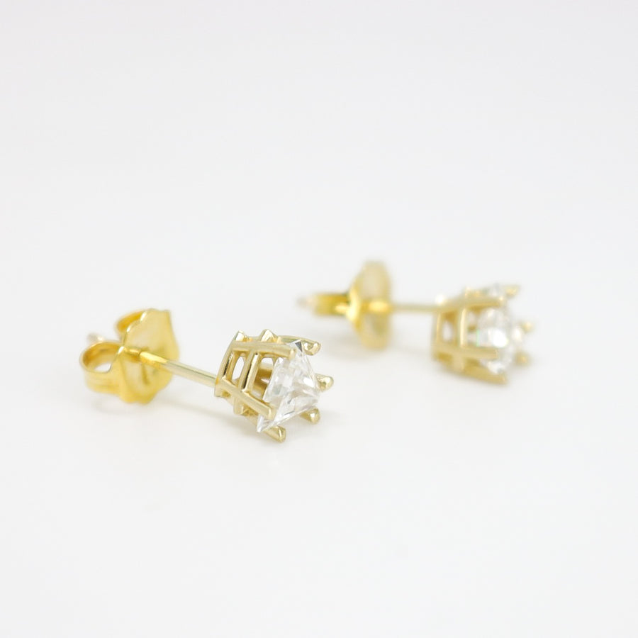 YELLOW GOLD TRIANGLE CUT NATURAL DIAMOND STUD EARRINGS