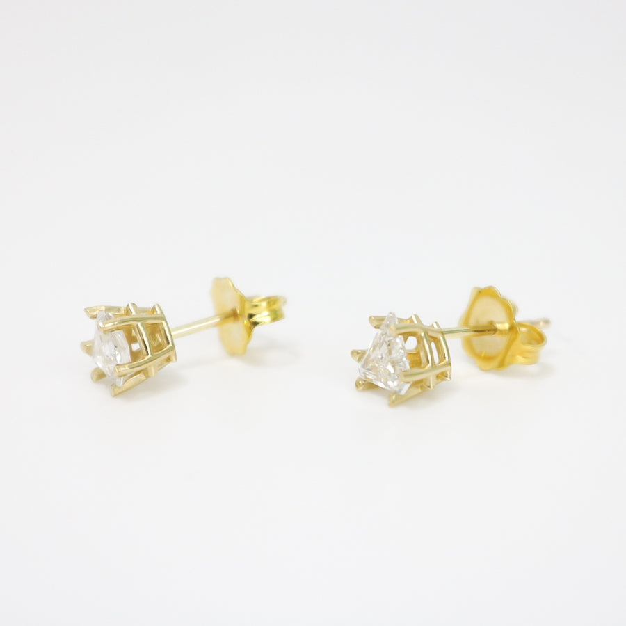 YELLOW GOLD TRIANGLE CUT NATURAL DIAMOND STUD EARRINGS