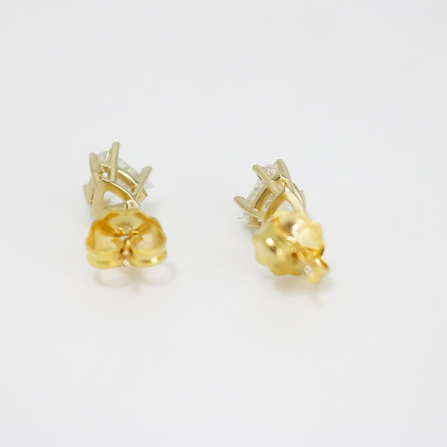 YELLOW GOLD TRIANGLE CUT NATURAL DIAMOND STUD EARRINGS