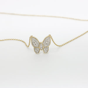 YELLOW GOLD DIAMOND BUTTERFLY PENDANT WITH NECKLACE.