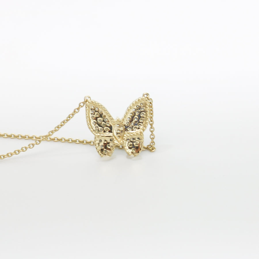 YELLOW GOLD DIAMOND BUTTERFLY PENDANT WITH NECKLACE.
