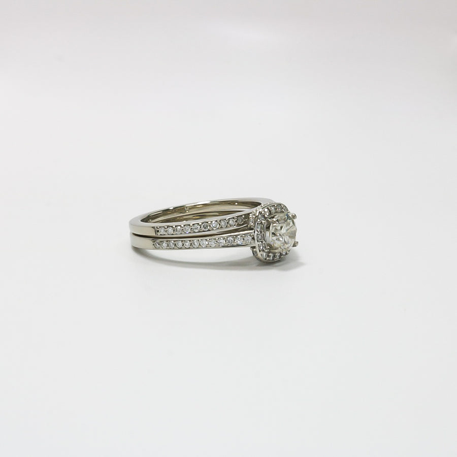 WHITE GOLD LADY'S NATURAL DIAMOND BRIDAL SET RING