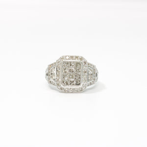 WHITE GOLD LADY'S NATURAL DIAMOND RING VINTAGE STYLE