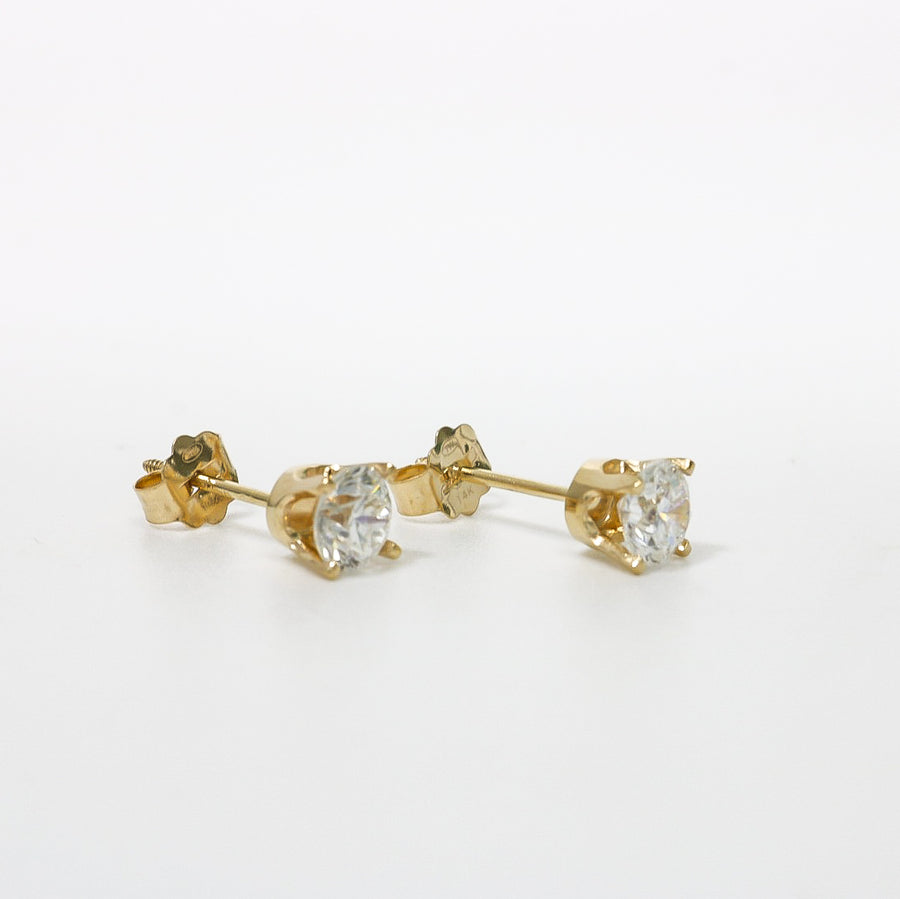 YELLOW GOLD NATURAL DIAMOND STUD EARRINGS 0.84CTS