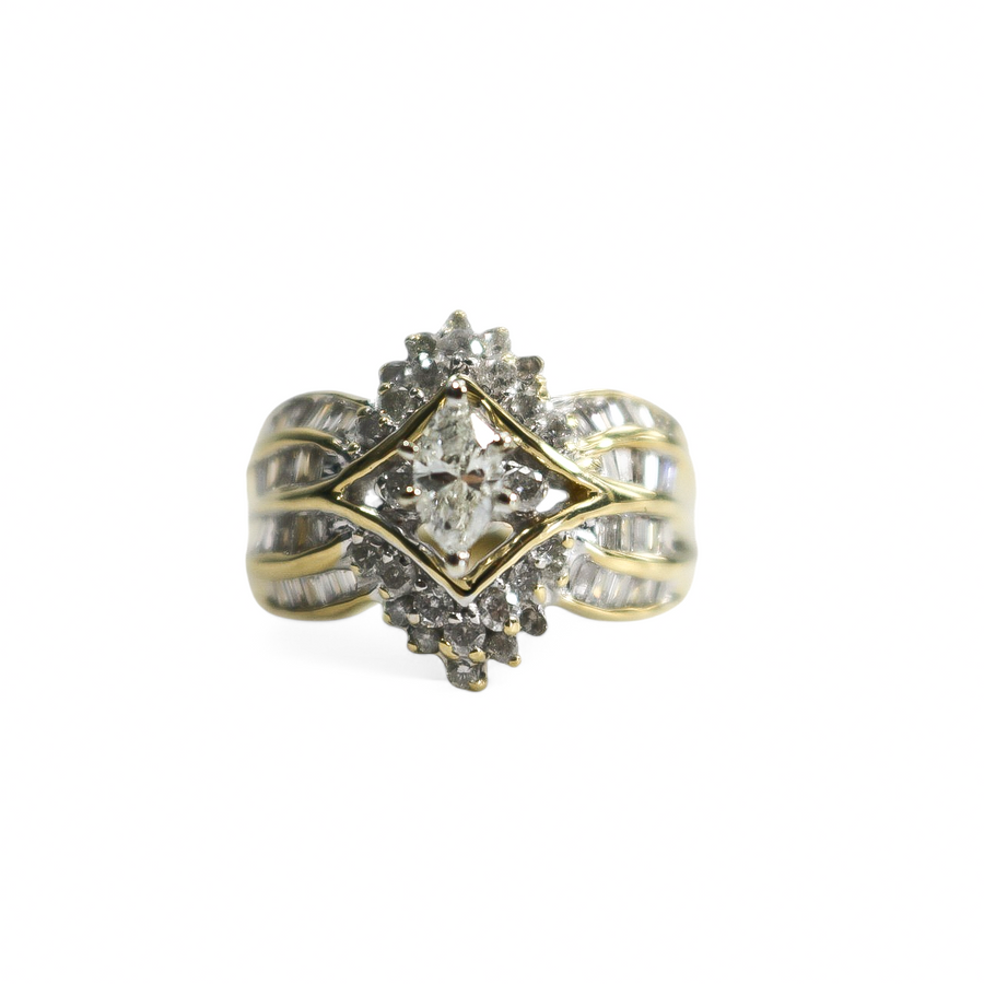 YELLOW GOLD LADY'S MULTI DIAMOND RING