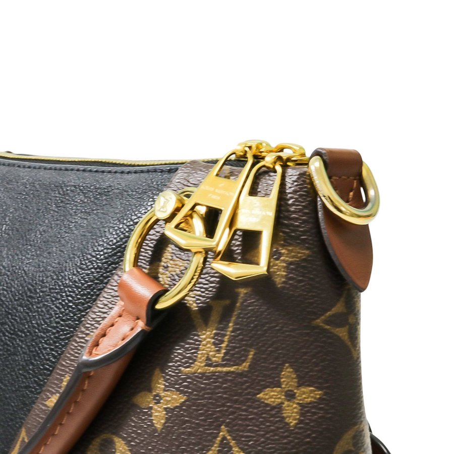 PRE-OWNED LOUIS VUITTON V TOTE BB