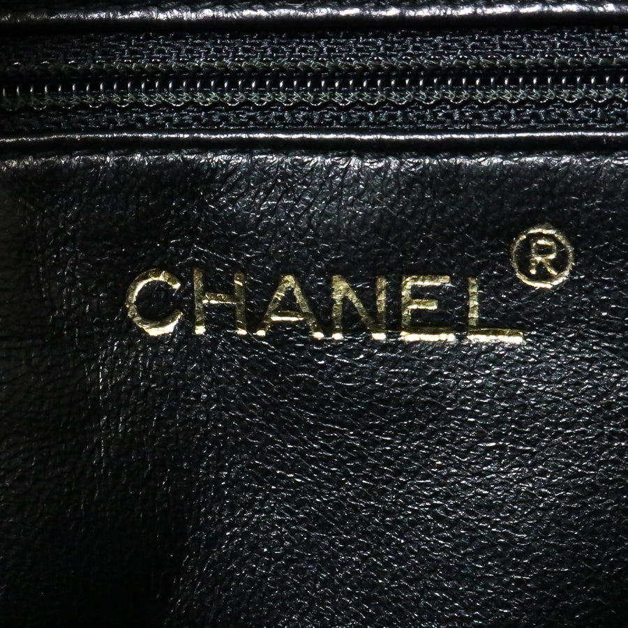 PREOWNED CHANEL MATELASSE SHOULDER BAG