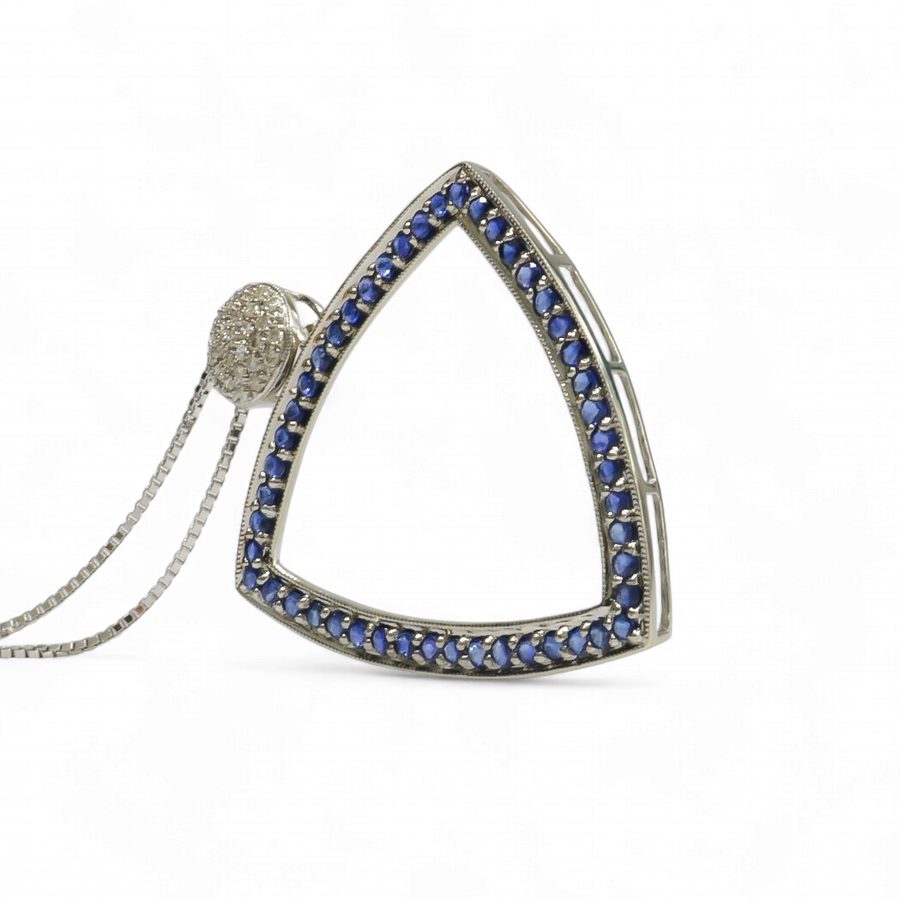 WHITE GOLD NATURAL SAPPHIRE PENDANT WITH DIAMONDS AND GOLD CHAIN