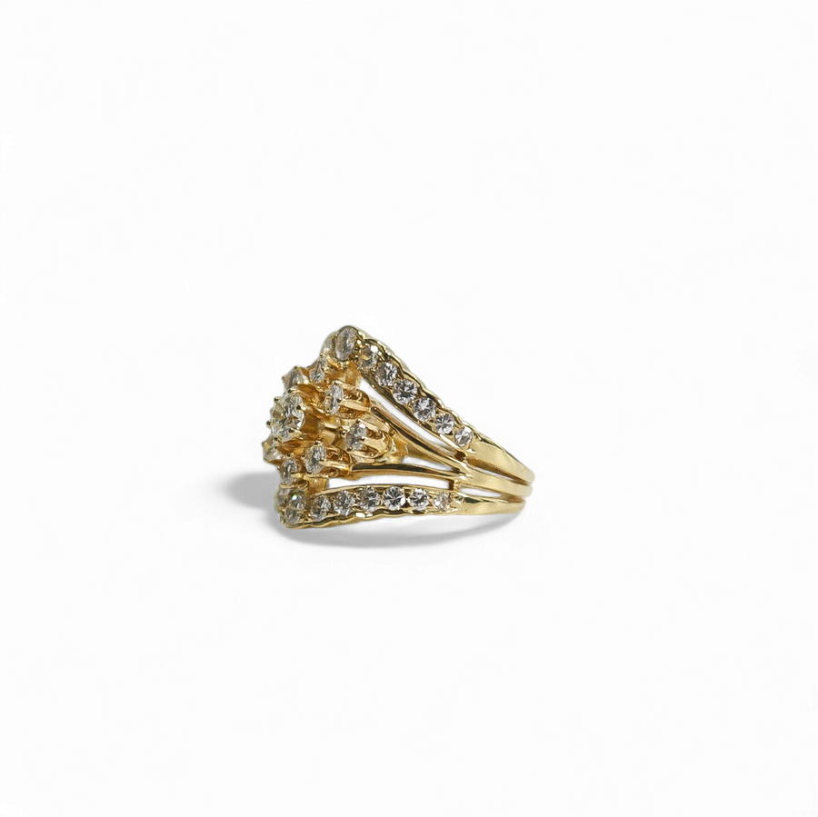 YELLOW GOLD NATURAL DIAMOND LADY'S CLUSTER RING