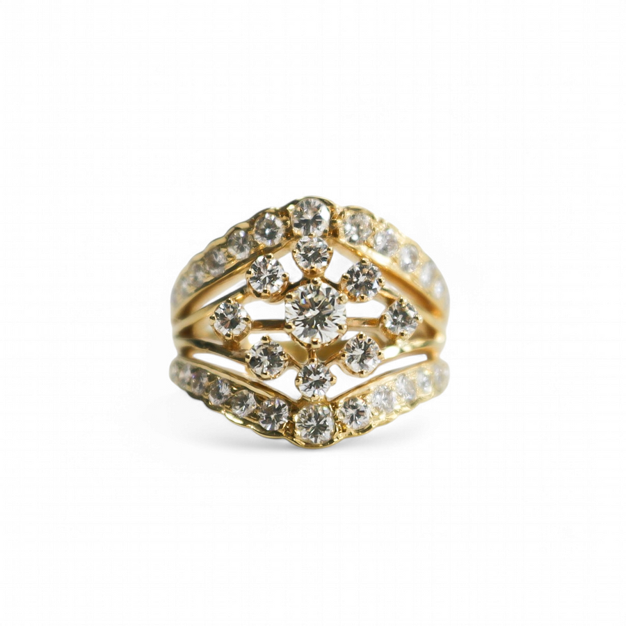 YELLOW GOLD NATURAL DIAMOND LADY'S CLUSTER RING