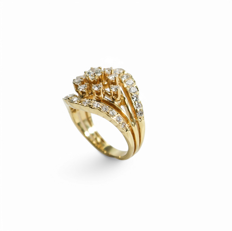 YELLOW GOLD NATURAL DIAMOND LADY'S CLUSTER RING