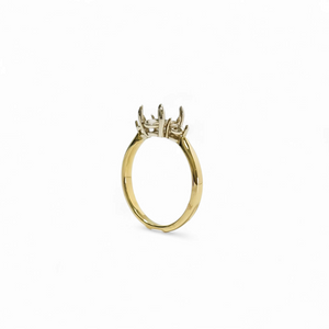TWO TONE GOLD LADY'S RING SETTING FOR OVAL AND ROUND STONES