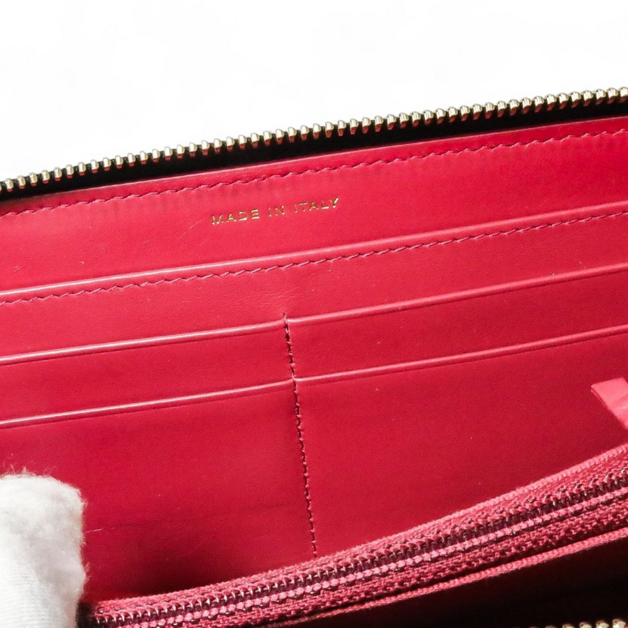 PRE-OWEND CHANEL ZIP WALLET