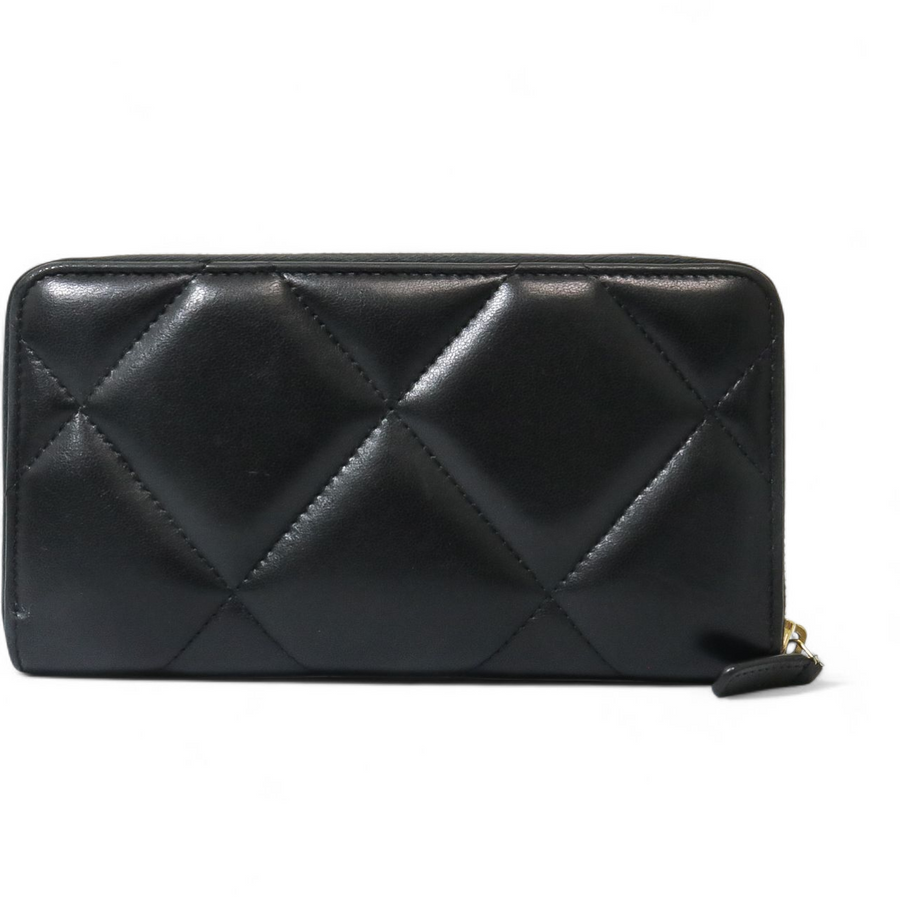 PRE-OWEND CHANEL ZIP WALLET