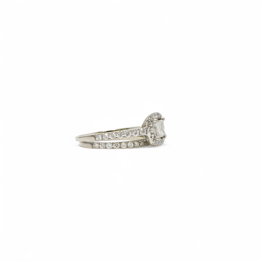 WHITE GOLD NATURAL DIAMOND LADY'S RING SET