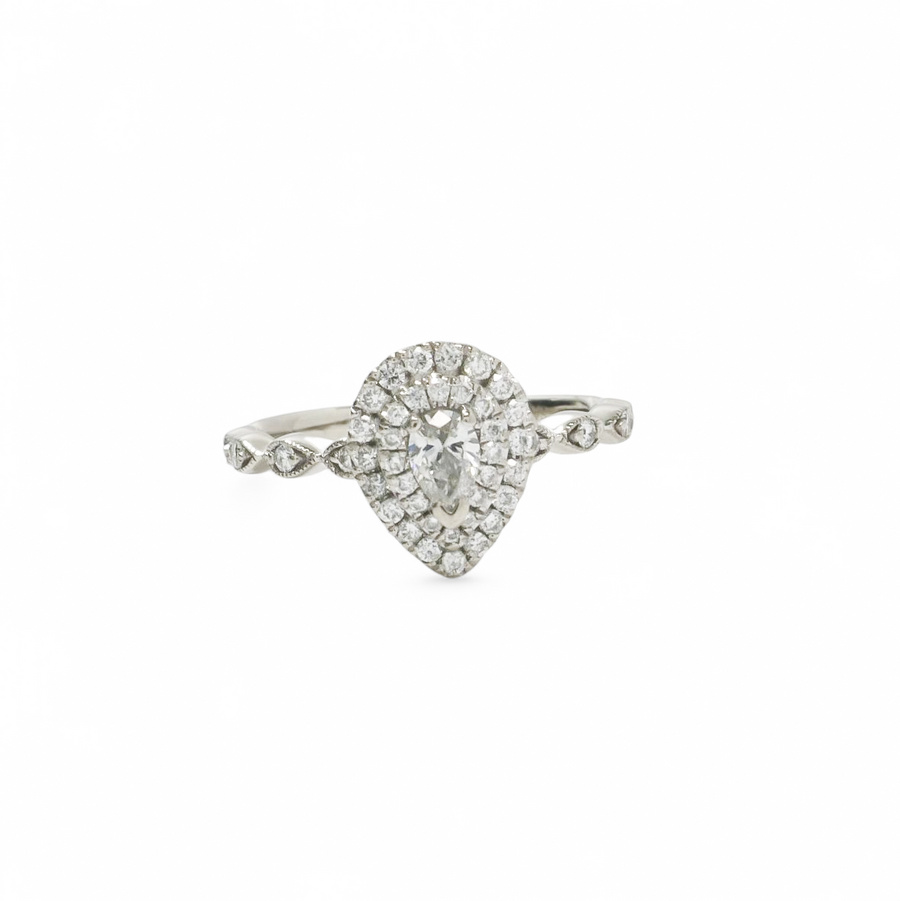 WHITE GOLD PEAR CUT NATURAL DIAMOND RING