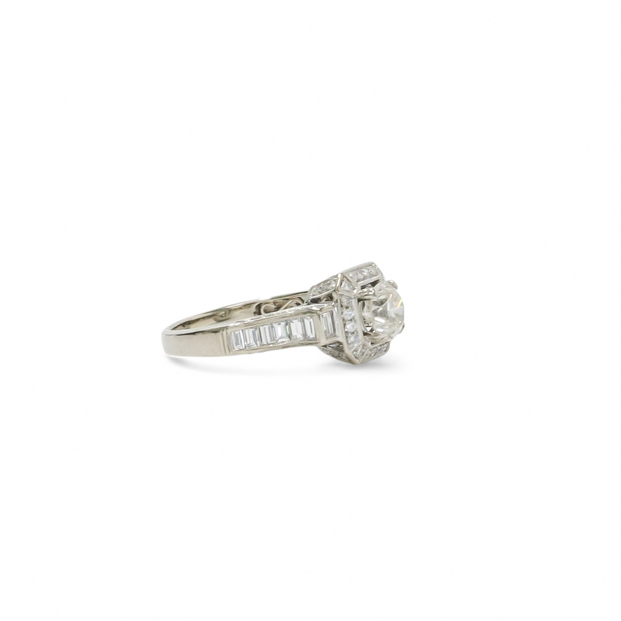 WHITE GOLD MULTI NATURAL DIAMOND LADY'S RING