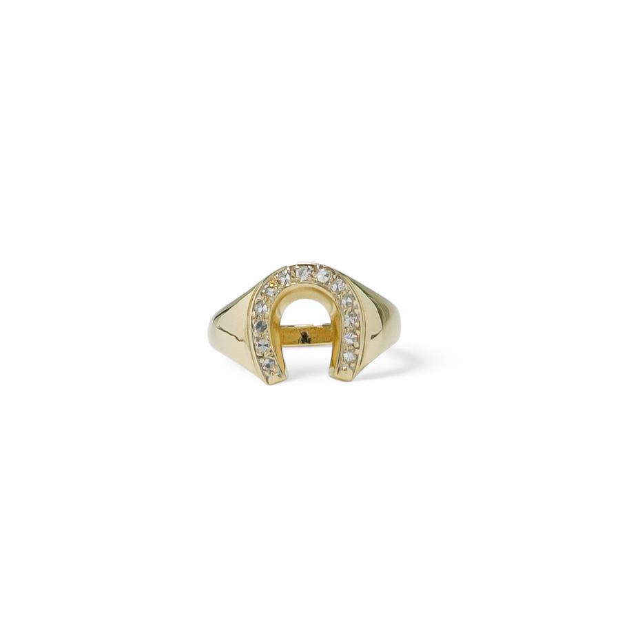 YELLOW GOLD SHOE HORSE NATURAL DIAMOND RING